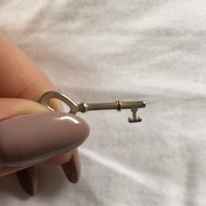 Tiffany&Co. key pendant